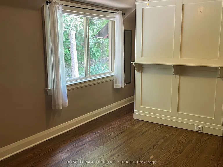25 Halford Ave — Photo 9