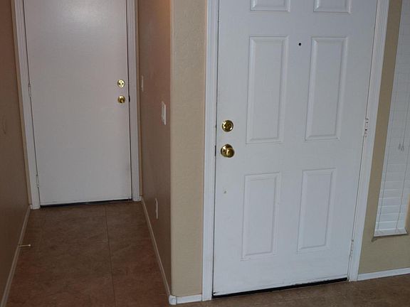 5th image of 15207 N B Ct