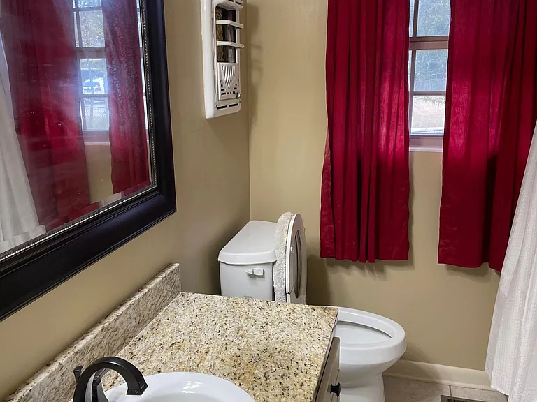 225 Kitchings Dr — Photo 12