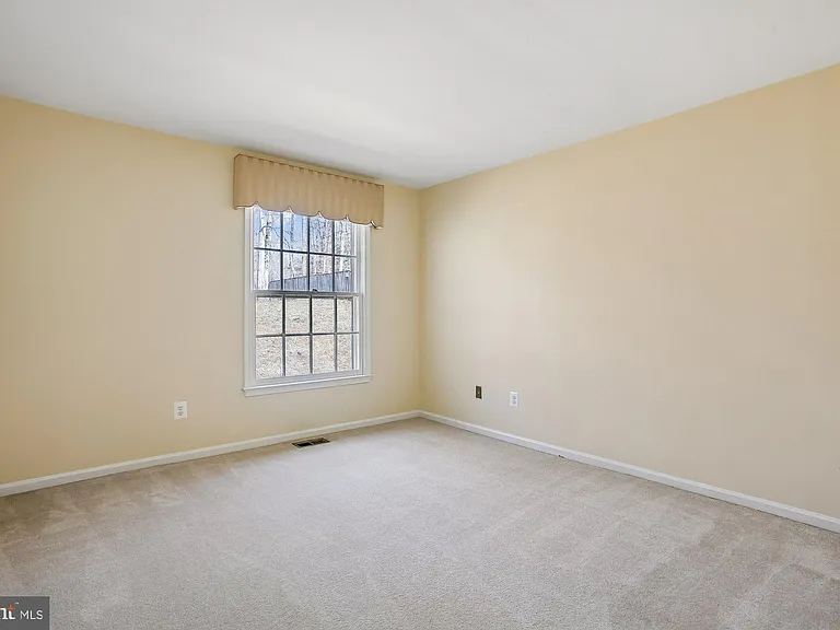 6604 Tina Ln — Photo 23