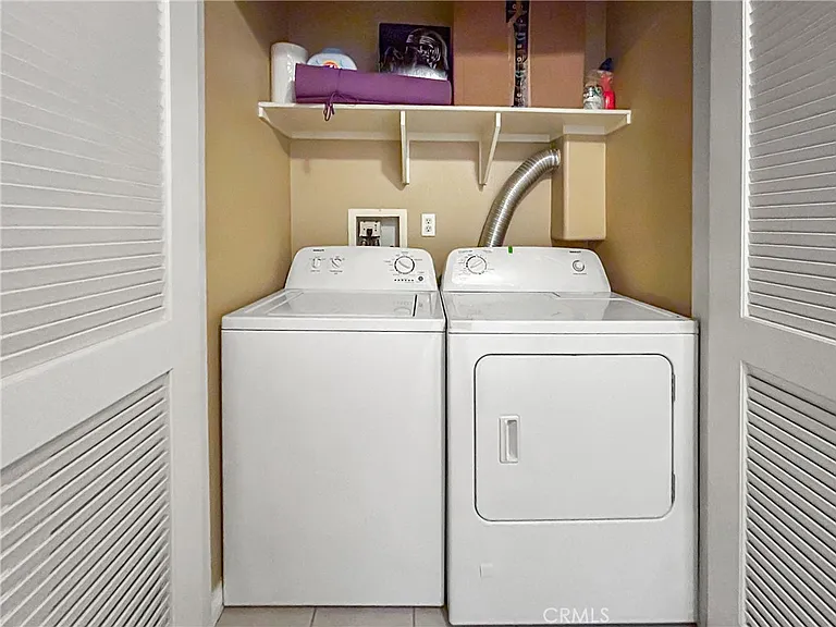 360 W Avenue 26 — Photo 11
