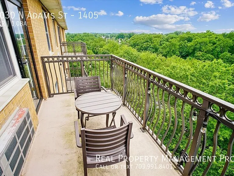 2030 N Adams St #1405 — Photo 7
