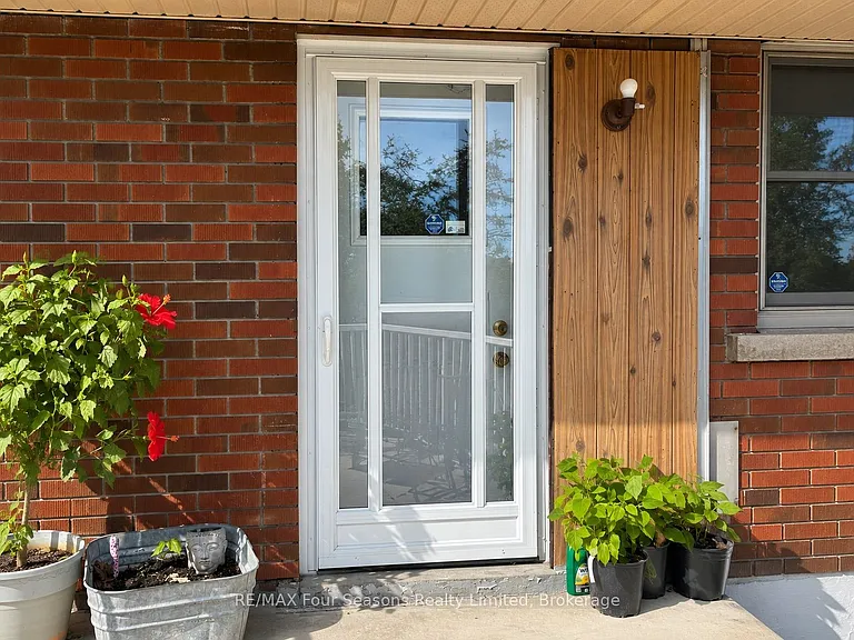 23 Camille Ct — Photo 3