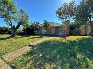 11902 Garden Terrace Dr, Dallas, TX 75243