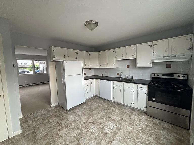 22 Church St #5 — Photo 3