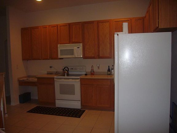 5th image of 4019 Estancia Way