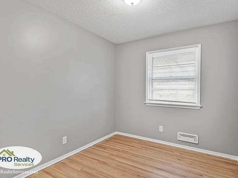 431 Egret Blvd NW — Photo 13