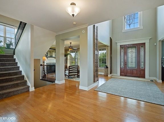 2nd image of 508 Pond Gate Dr