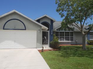 3026 SE East Blackwell Dr, Pt Saint Lucie, FL 34953