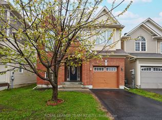 302 River Landing Ave, Ottawa, ON K2J 3V4