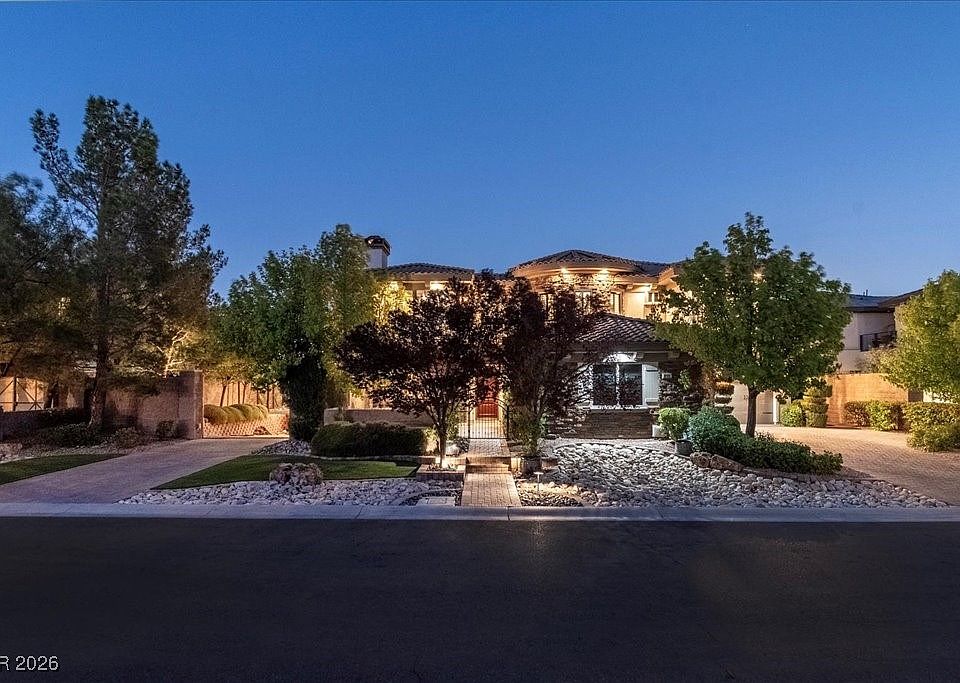 1st image of 4450 Palisades Canyon Cir
