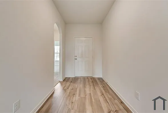 833 Serena Dr — Photo 14
