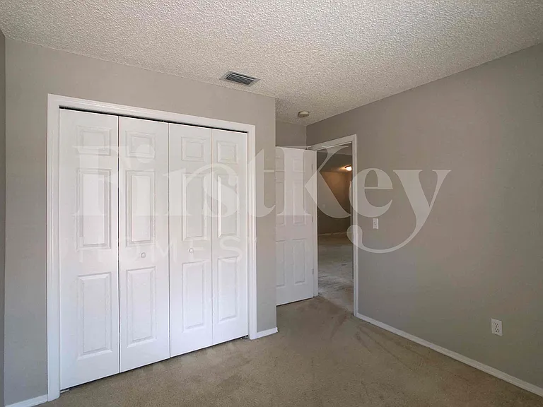 9801 Morris Glen Way — Photo 15