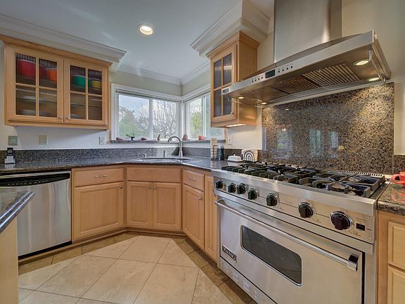 2nd image of 2741 Kaanapali Dr