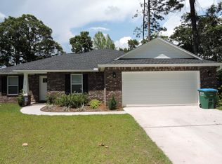323 Adams Dr, Crestview, FL 32536