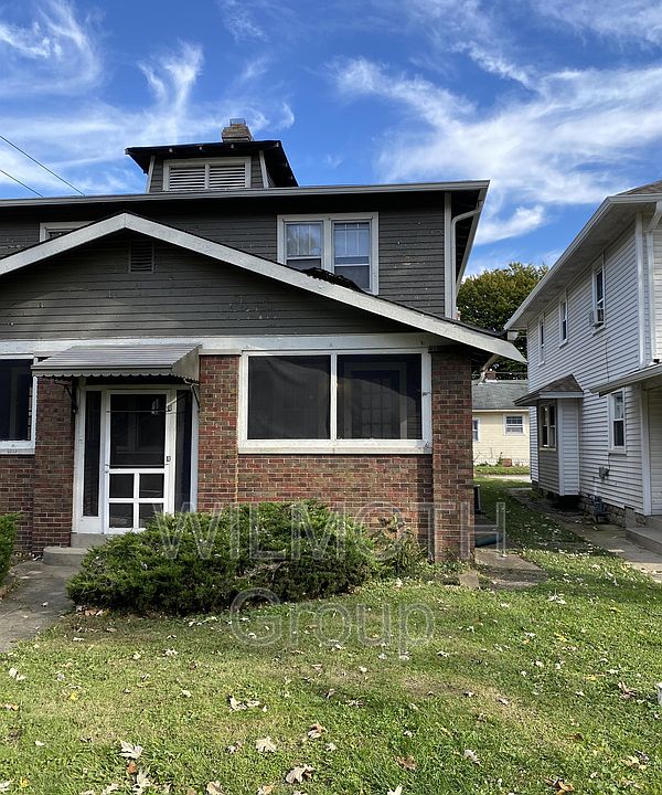 1st image of 5275 N College Ave