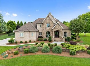 6792 Meadow View Dr, Summerfield, NC 27358