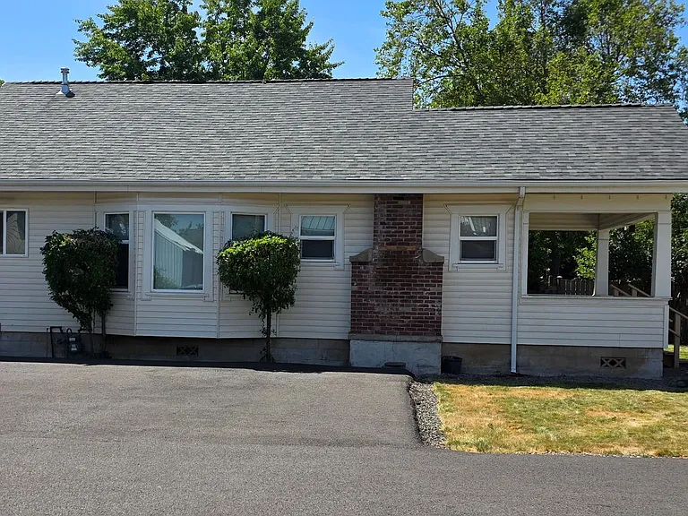 1190 Alder Dr NE — Photo 18