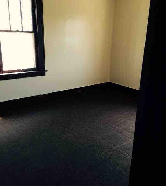 516 Woodlawn 3