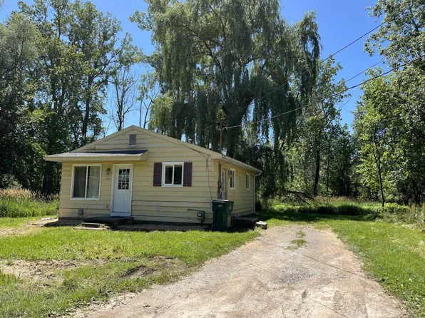 1814 E Willard Ave, Lansing, MI 48910