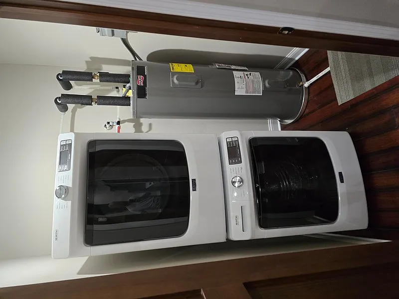 2 bed, 1.0 bath, 900 sqft, $1,200 — Photo 4