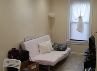 2264 43rd St APT 3R, Astoria, NY 11105