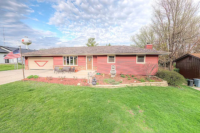 4439 Applewood Ln photo 1