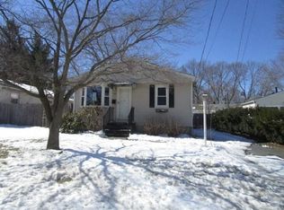 168 Lincoln Ave, Warwick, RI 02888
