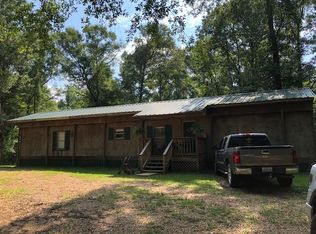 5093 McComb Holmesville Rd, McComb, MS 39648
