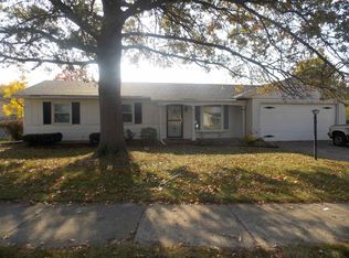 6210 Salisbury Dr, Fort Wayne, IN 46816