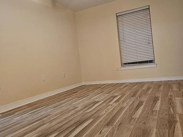 Bed #1- Master bedroom