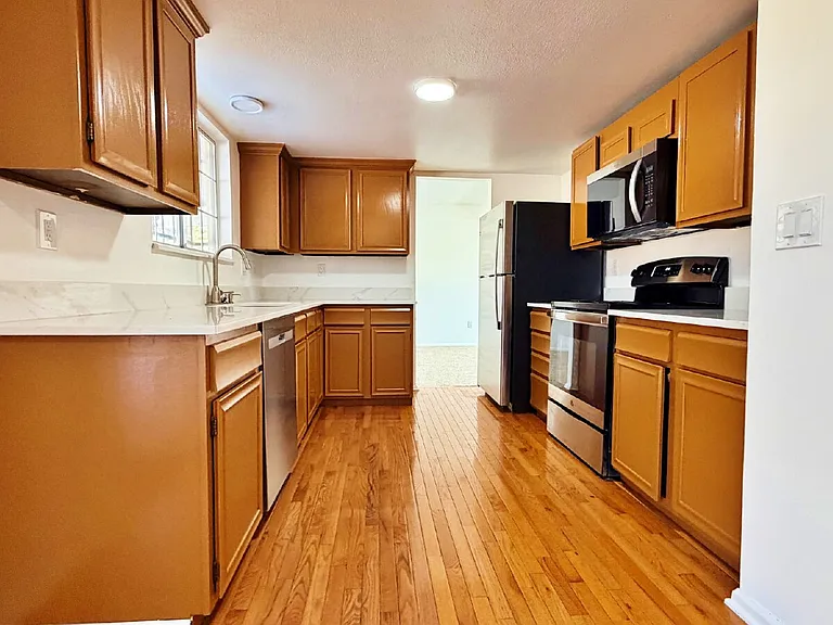 17125 E Pacific Pl — Photo 10