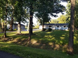 18687 Burr Oak Rd, Capron, IL 61012