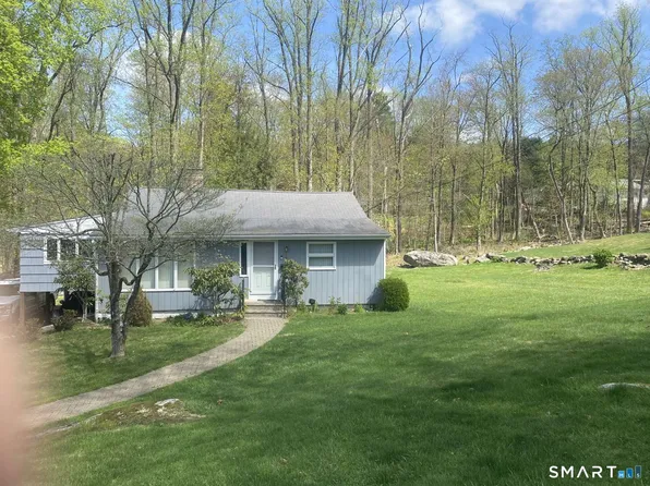7 Thaddeus Avenue, Danbury, CT 06811