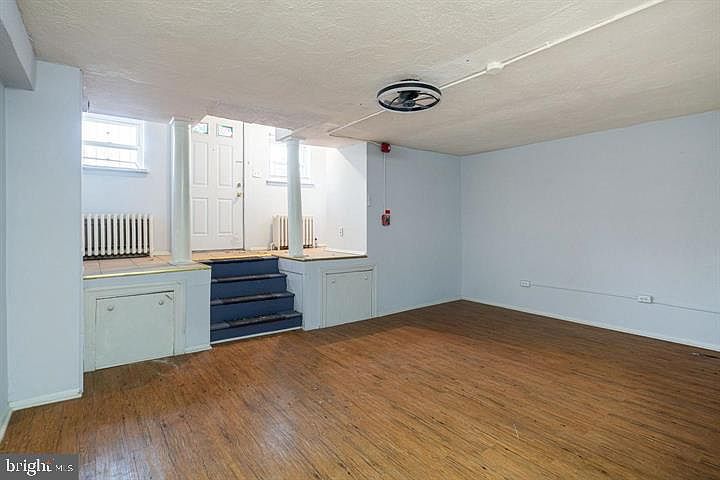 1st image of 4815 Walnut St #Basement