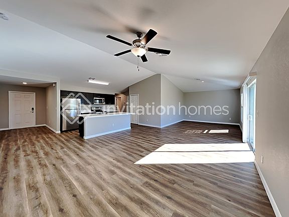 4th image of 25239 Alcazar Dr