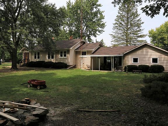2nd image of 220 Virginia Ave