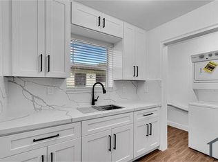 420 SW 27th Ter, Fort Lauderdale, FL 33312