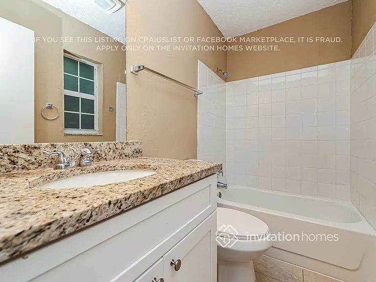 4402 Presidential St — Photo 9