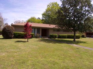 1104 Jasper Dr, Marshall, TX 75672
