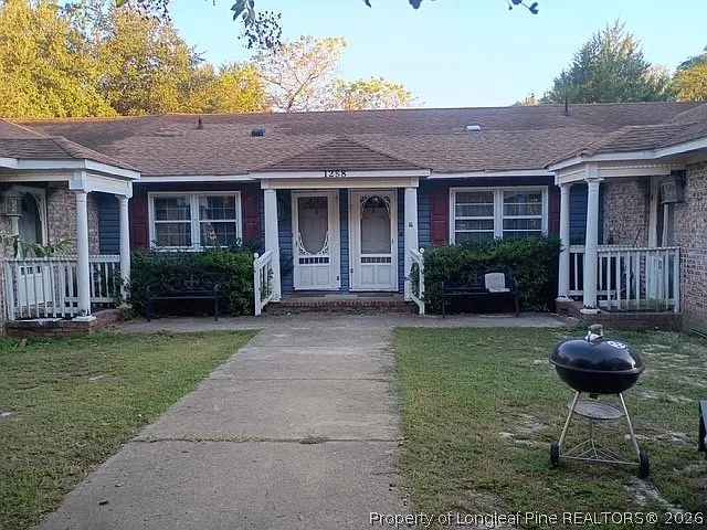 1 bed, 1.0 bath, 785 sqft, $800 — Photo 2