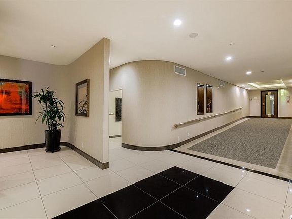 4th image of 345 Pioneer Dr Unit 1702W