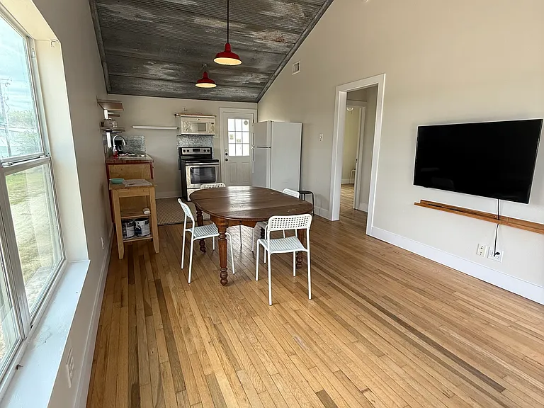 10663 E State Highway 71 — Photo 2