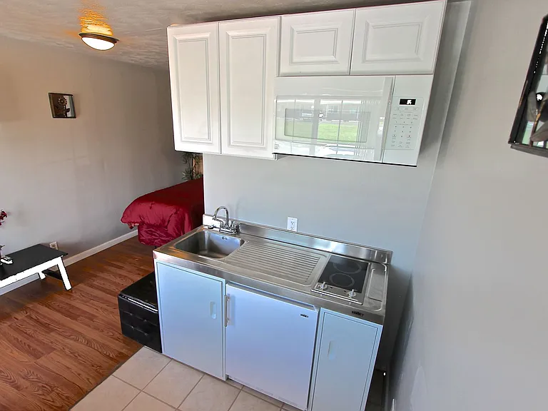 2222 North Ave — Photo 8