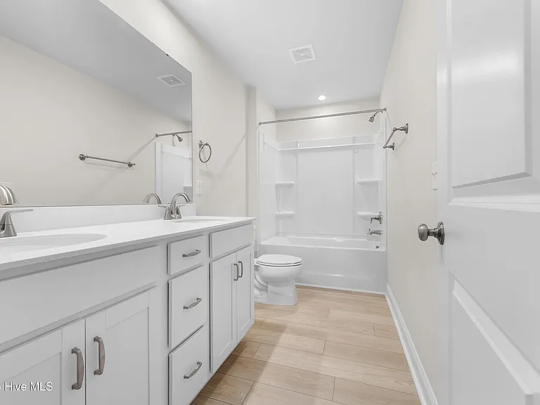 7418 Linda Vista Ln — Photo 39