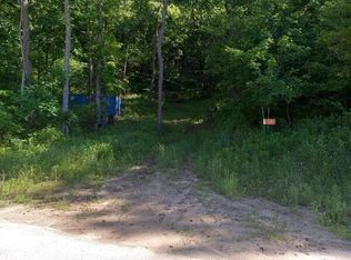E10482 S Elk Run Rd, Viola, WI 54664