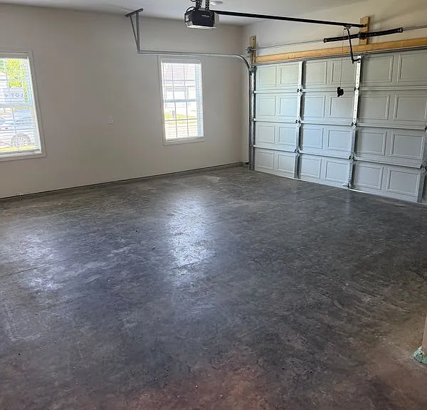 100 Centennial Ln — Photo 31