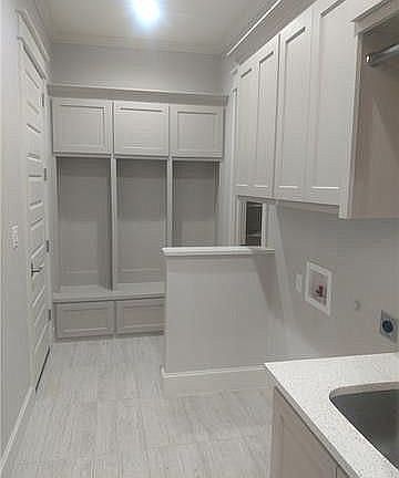 4th image of 3638 Rosewood Dr