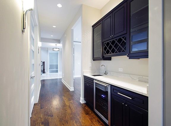 5th image of 7126 N Kilpatrick Ave