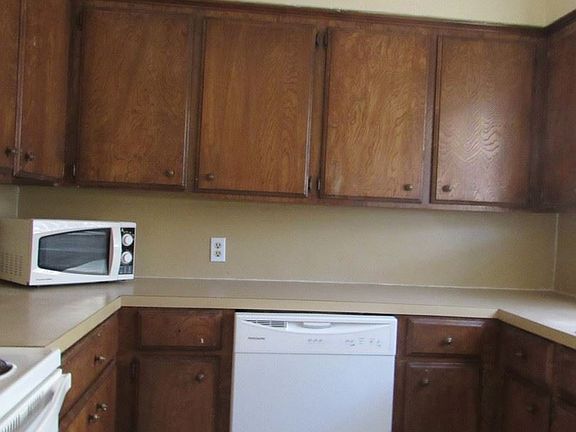 4th image of 902 NE Tortoise Dr APT A